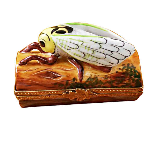 Magnifique Locust on Log Limoges Box