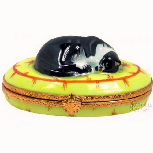 Artoria Cat Sleeping Limoges Box