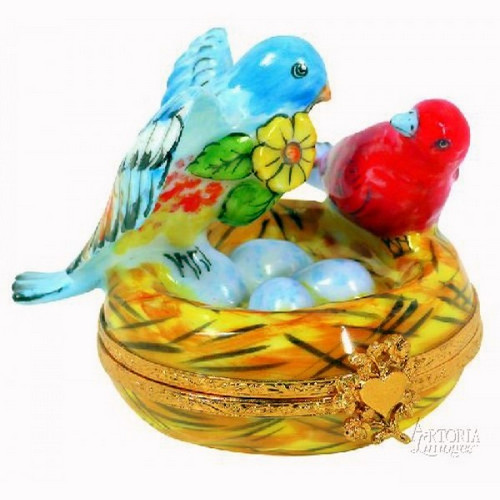 Artoria Two Birds in Nest Limoges Box