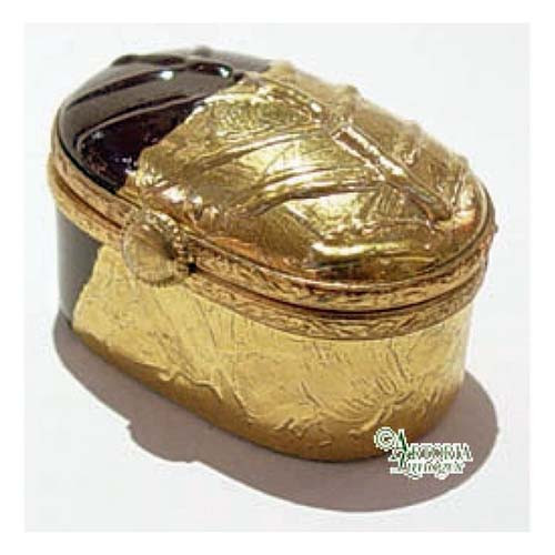 Artoria Oval Chocolate with Gold Limoges Box