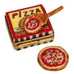 Rochard Pizza Box with Pizza
